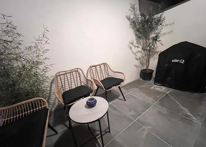 Maison Avignon Intra-Muros